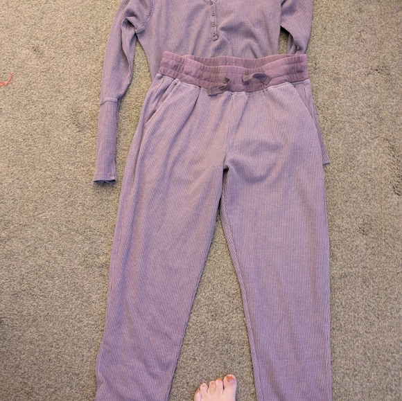 Women's Purple Ribbed Lounge Set - Picture 2 of 4